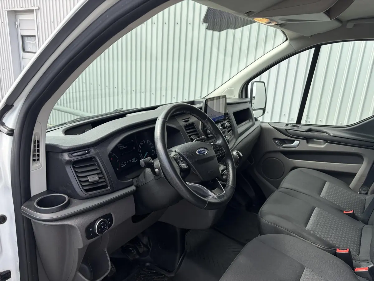 300 2.0 TDCI L2H1*MHEV*3-PERS.*A/C*HAAK*CRUISE*PDC