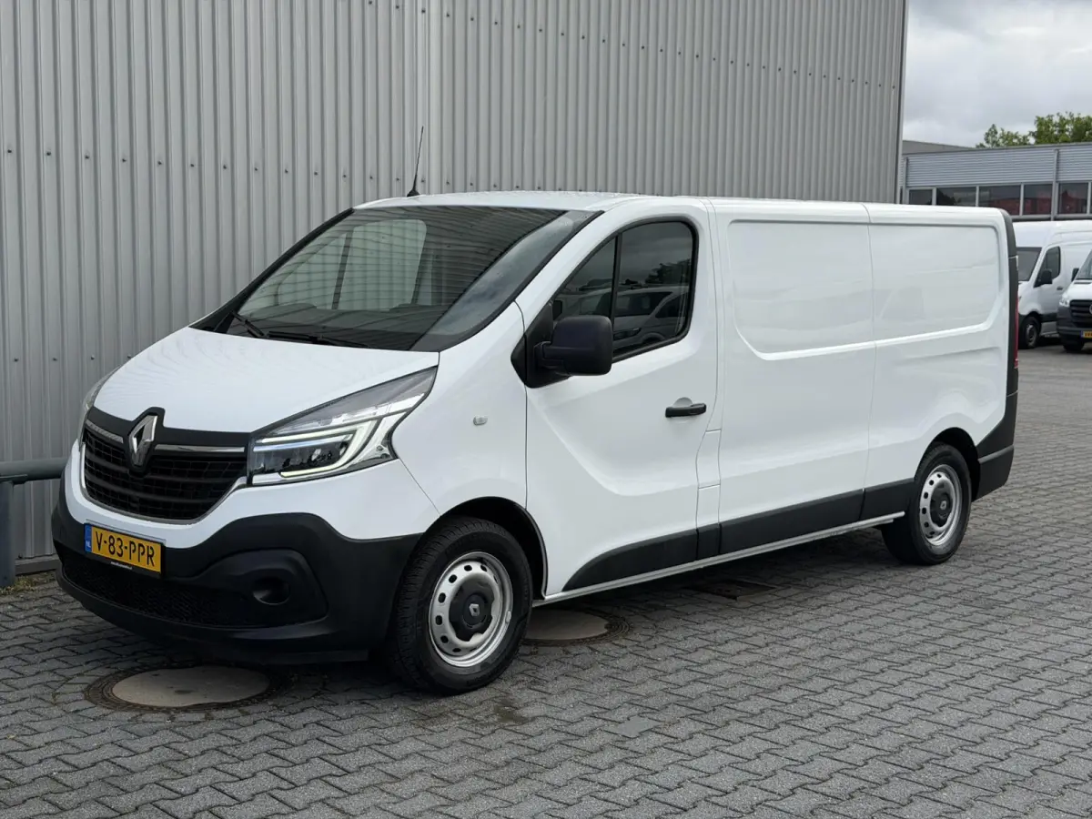 2.0 dCi 145 T30 L2H1 Comfort*CRUISE*A/C*TEL*3PERS*