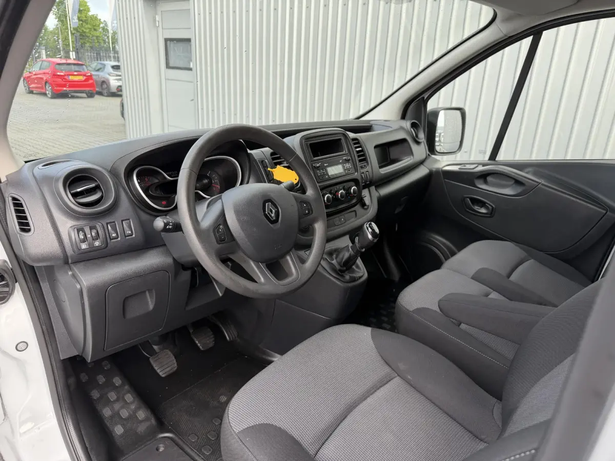 2.0 dCi 145 T30 L2H1 Comfort*CRUISE*A/C*TEL*3PERS*