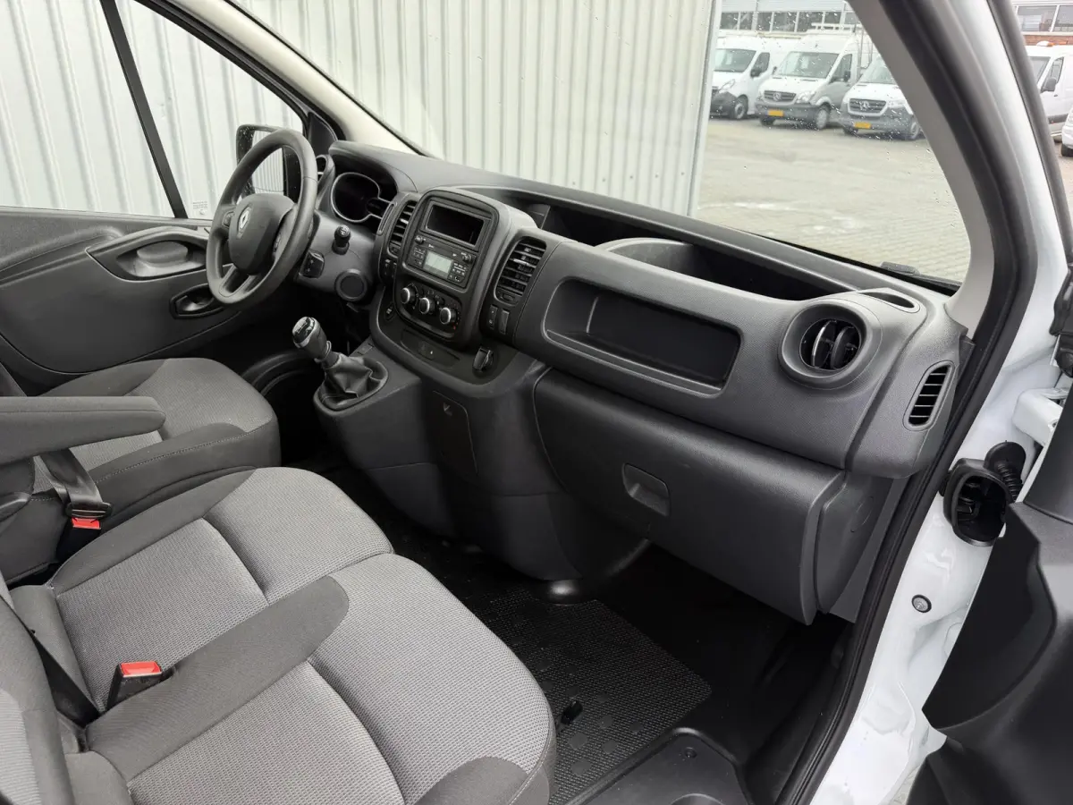 2.0 dCi 145 T30 L2H1 Comfort*CRUISE*A/C*TEL*3PERS*
