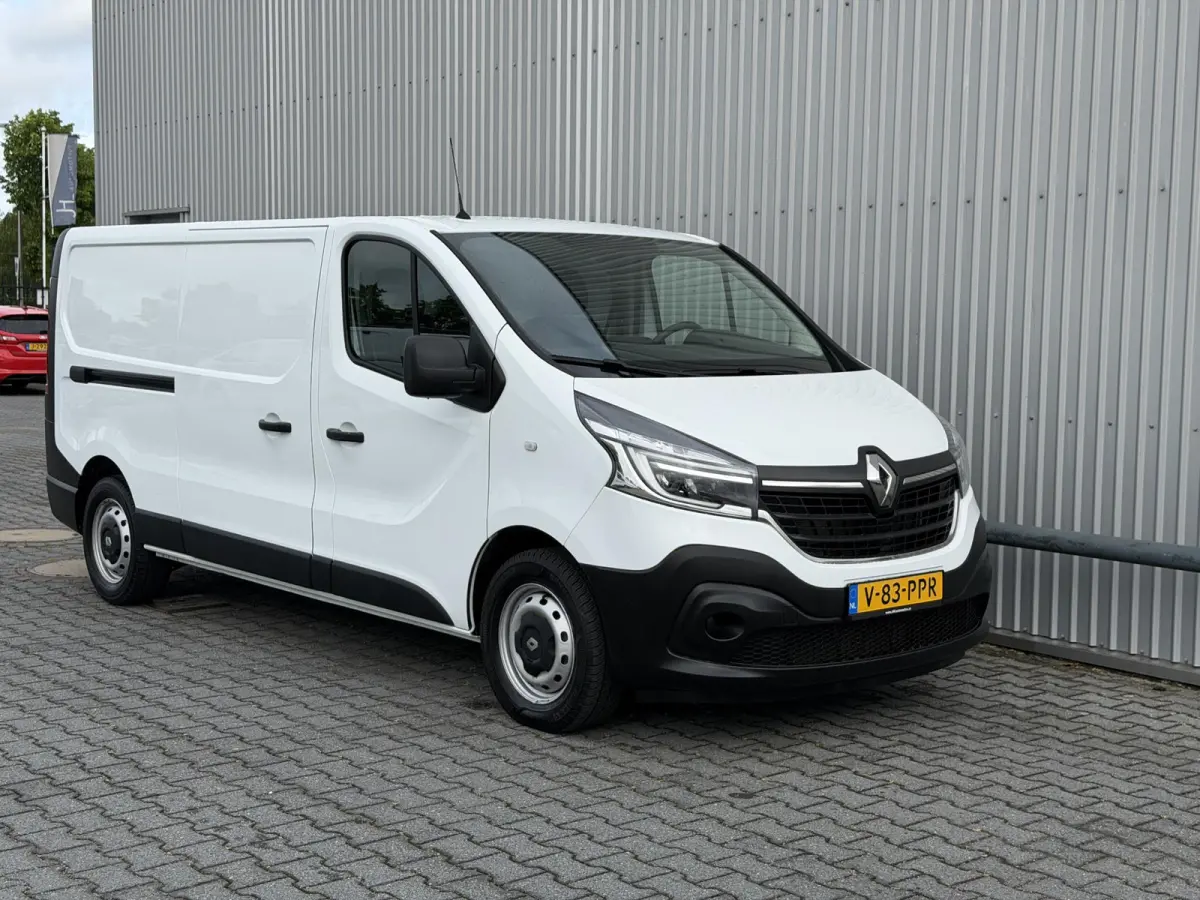 2.0 dCi 145 T30 L2H1 Comfort*CRUISE*A/C*TEL*3PERS*