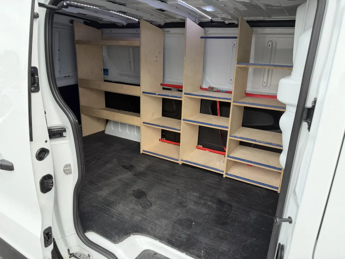 2.0 dCi 145 T30 L2H1 Comfort*CRUISE*A/C*TEL*3PERS*
