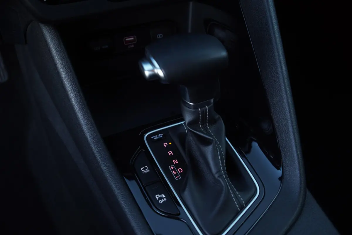 1.6 GDi Hybrid DynamicLine 2021 Automaat Airco Clima Carplay Android Connect Adaptive cruise control Camera