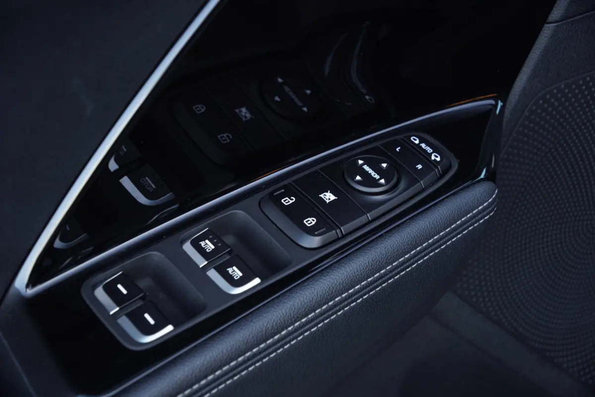 1.6 GDi Hybrid DynamicLine 2021 Automaat Airco Clima Carplay Android Connect Adaptive cruise control Camera