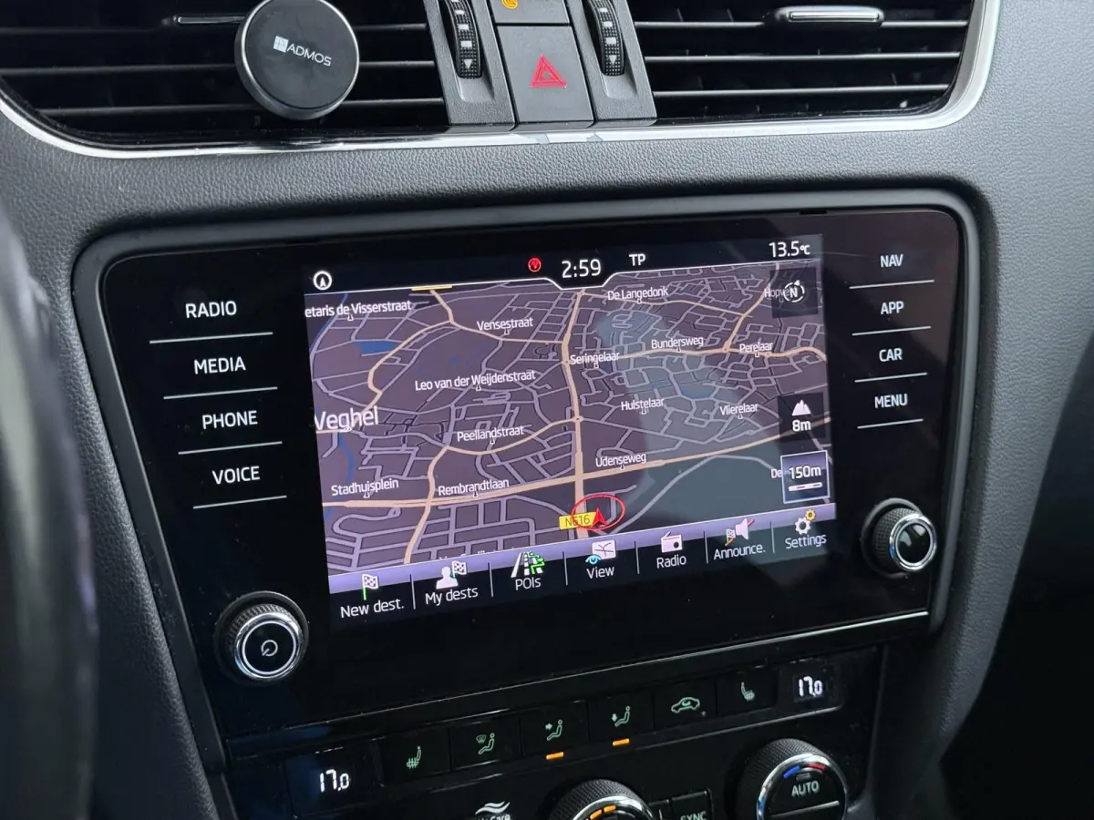 2.0 TDI Greentech Style Business TAXI