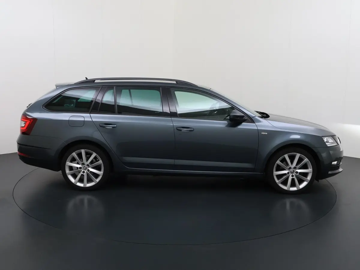 2.0 TDI Greentech Style Business TAXI