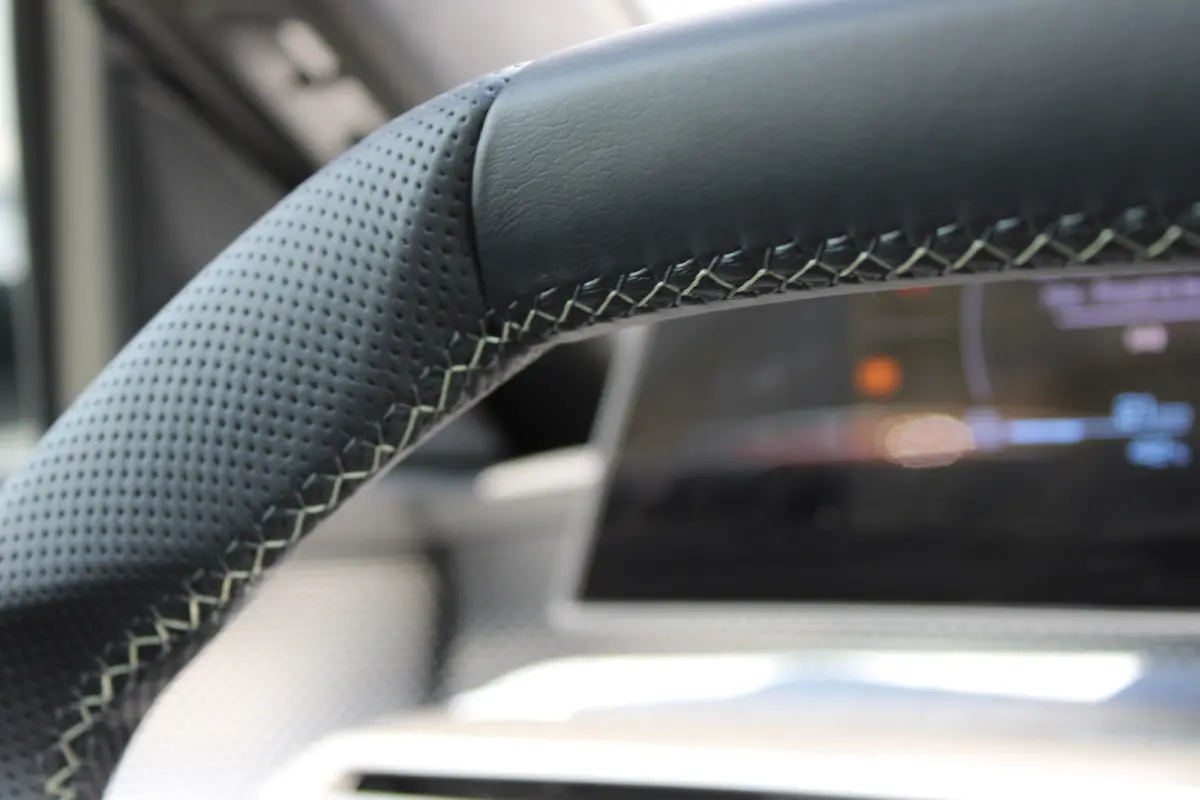 1.6 plug-in Hybrid 195pk GT | Automaat | Navigatie | Camera | Panorama/schuifdak | Luxe stoelen | Massage | 3.750km |