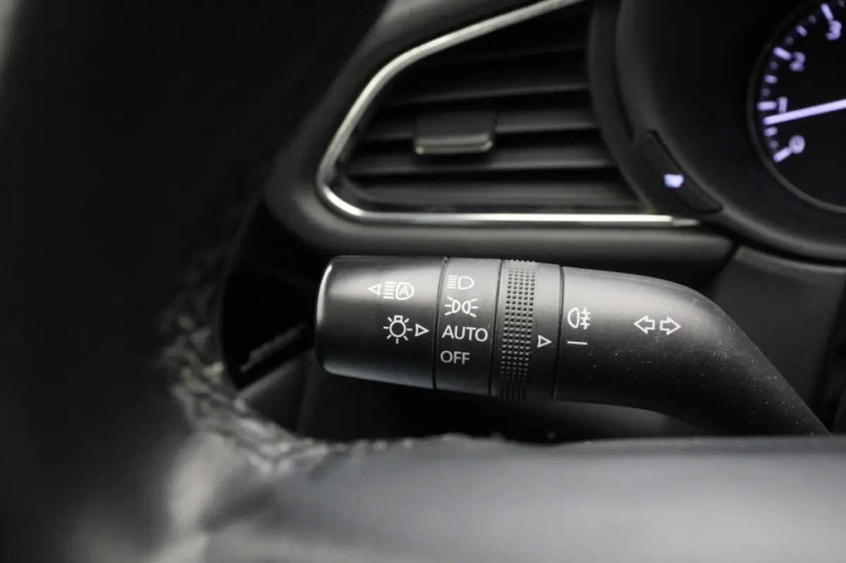 2.0 e-SkyActiv-G M Hybrid Comfort - Carplay, Camera, Leer, Headup Display, Stoelverw.