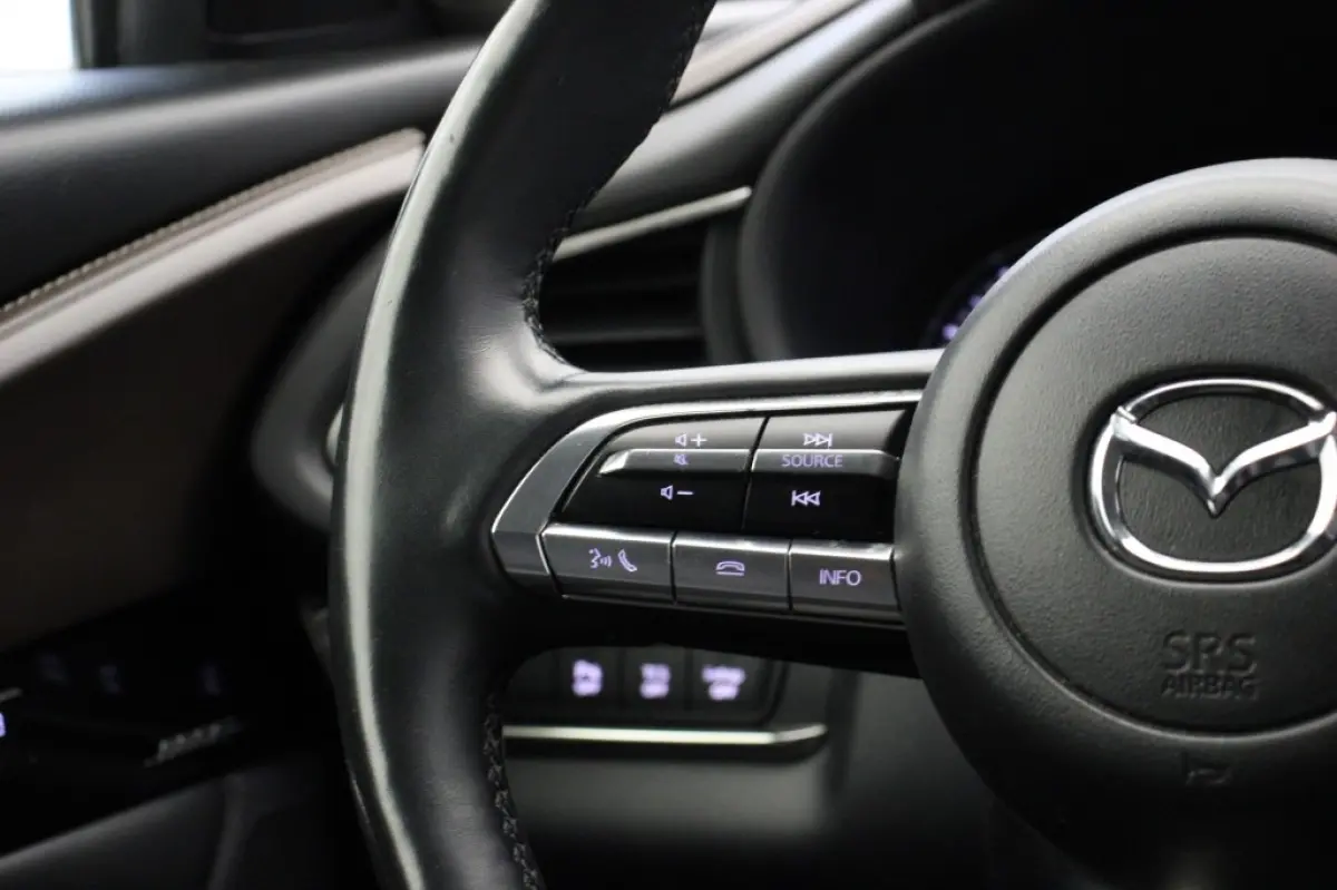 2.0 e-SkyActiv-G M Hybrid Comfort - Carplay, Camera, Leer, Headup Display, Stoelverw.