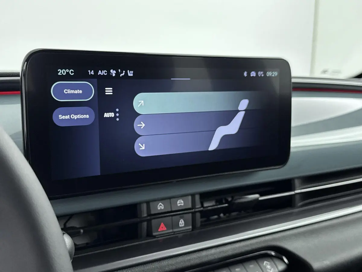 110pk Hybrid Automaat Urban | Camera | voorruitverwarming | Navigatie | Carplay