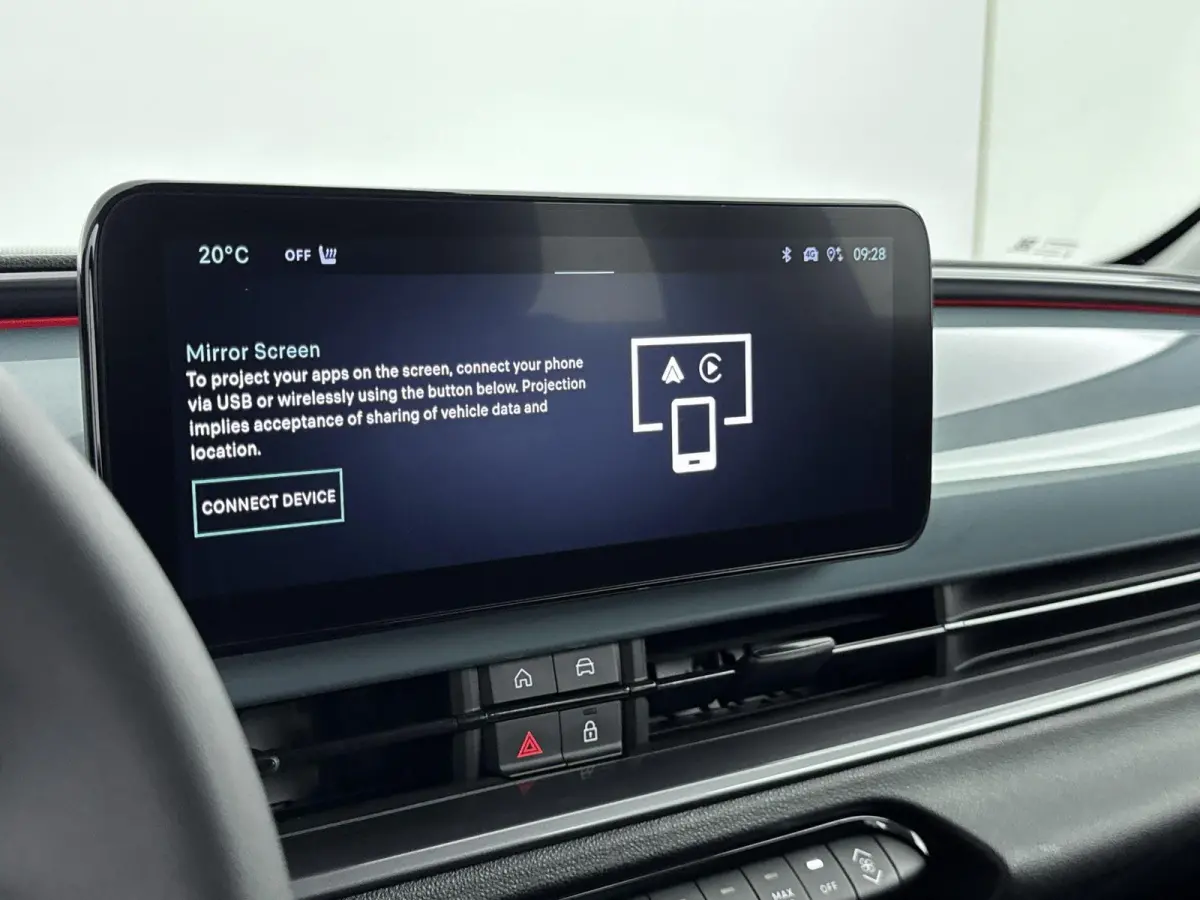 110pk Hybrid Automaat Urban | Camera | voorruitverwarming | Navigatie | Carplay