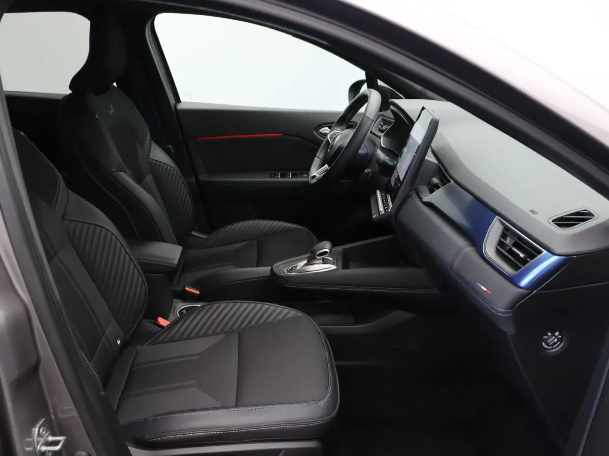 1.6 E-Tech full hybrid 145 esprit Alpine | Adaptive cruise control | Climate control | Stuurverwarming | Apple carplay / Android auto | Lichtmetalen velgen 19'' |