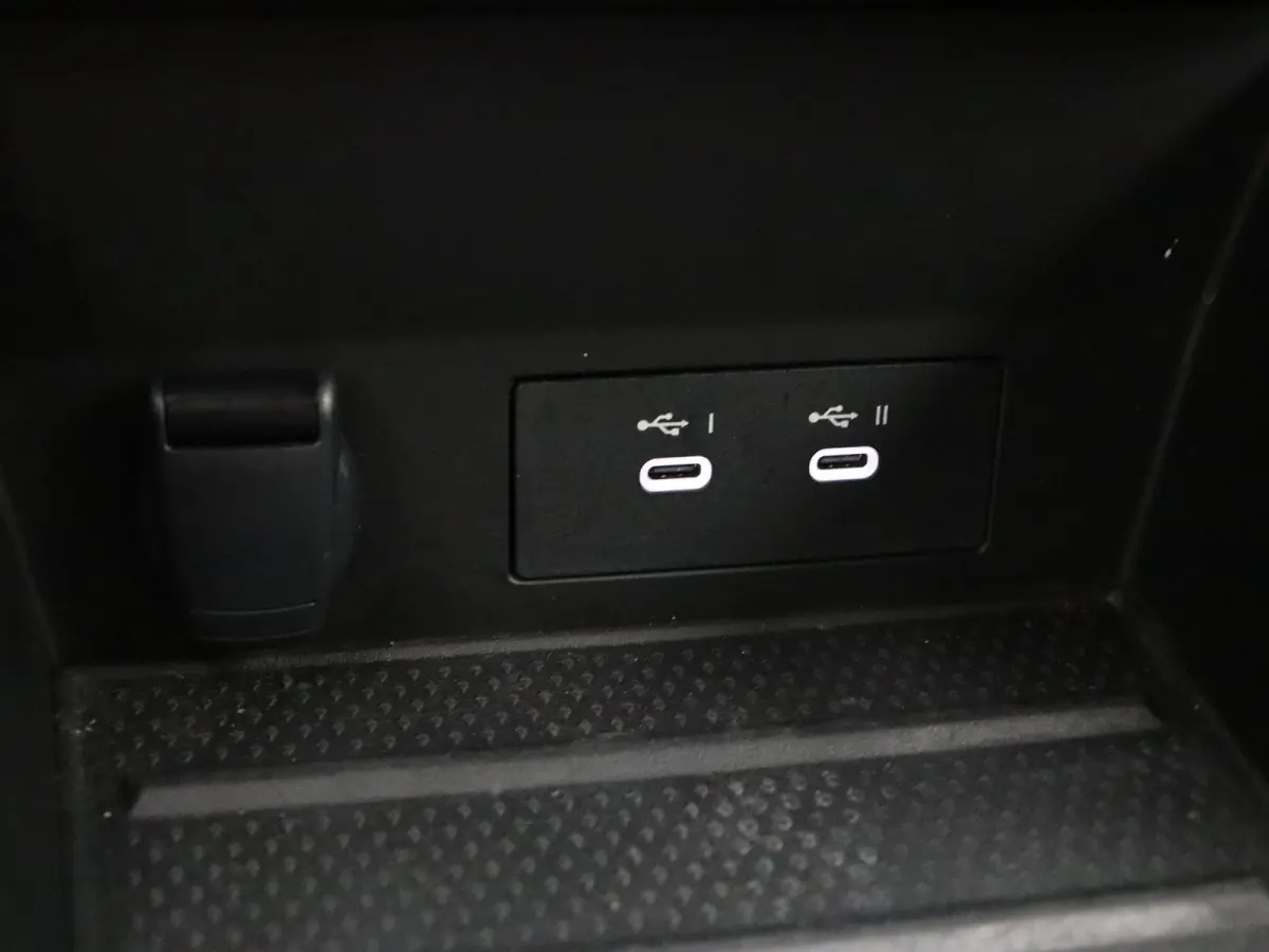 1.6 E-Tech full hybrid 145 esprit Alpine | Adaptive cruise control | Climate control | Stuurverwarming | Apple carplay / Android auto | Lichtmetalen velgen 19'' |