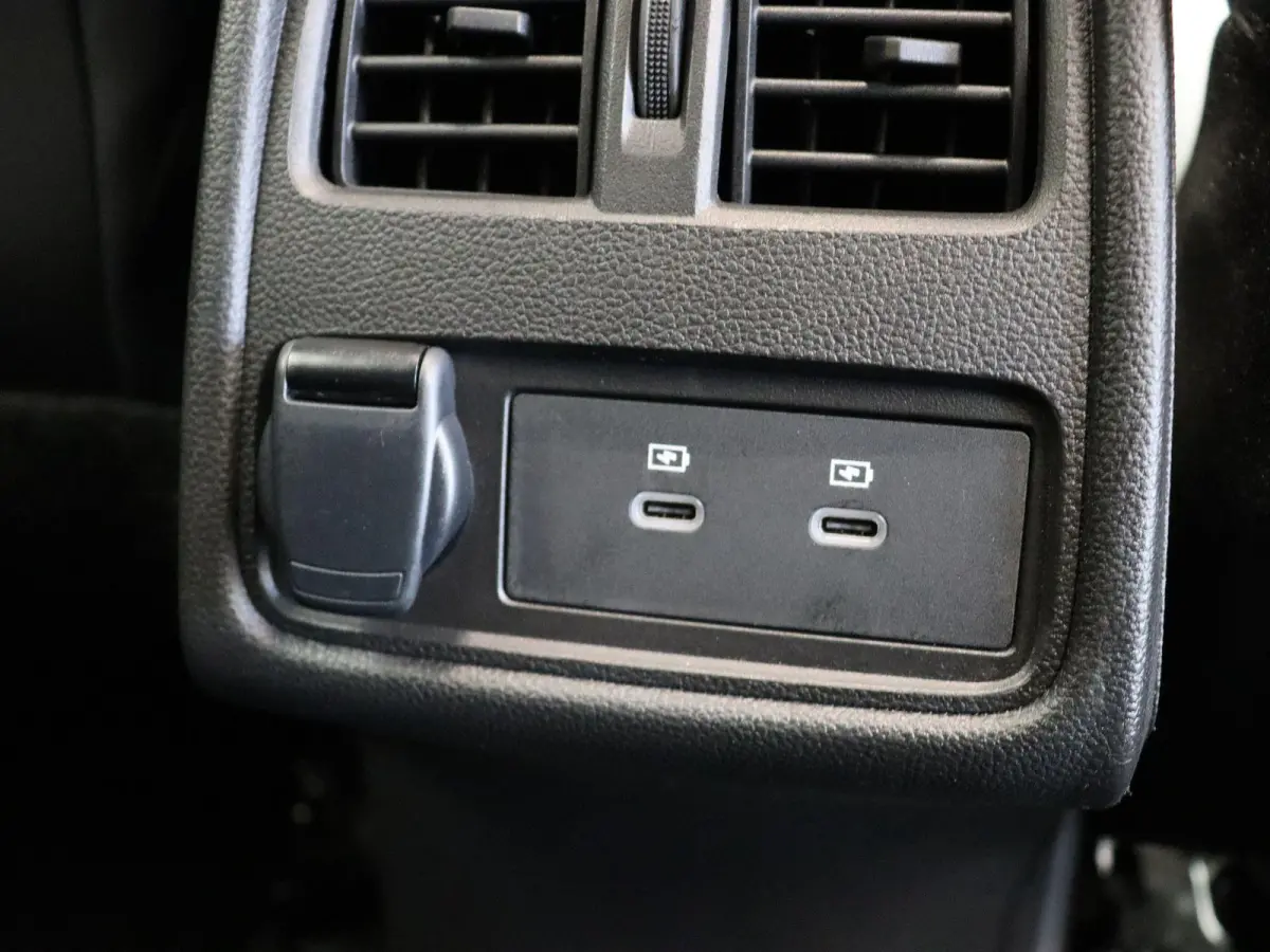 1.6 E-Tech full hybrid 145 esprit Alpine | Adaptive cruise control | Climate control | Stuurverwarming | Apple carplay / Android auto | Lichtmetalen velgen 19'' |