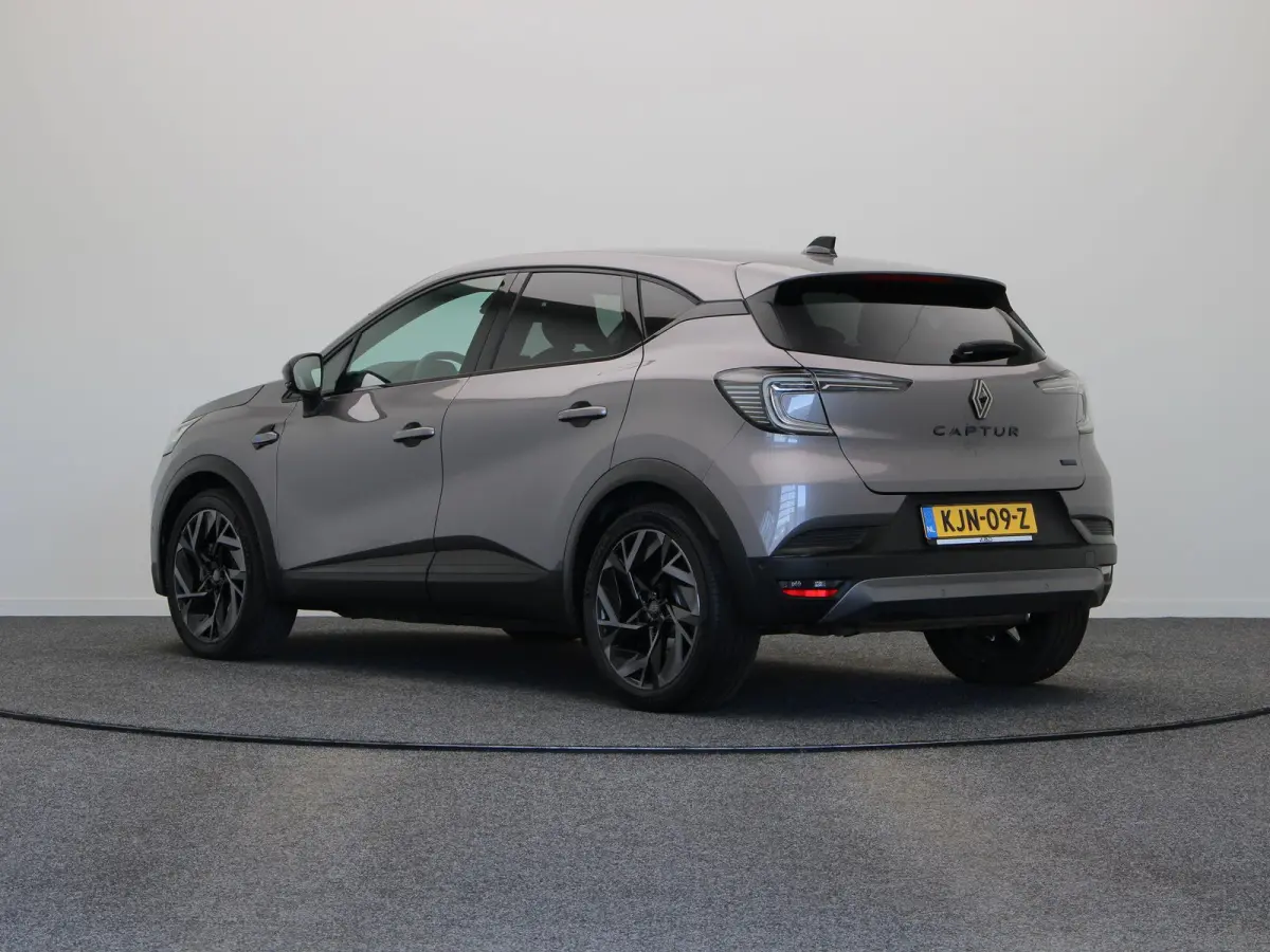 1.6 E-Tech full hybrid 145 esprit Alpine | Adaptive cruise control | Climate control | Stuurverwarming | Apple carplay / Android auto | Lichtmetalen velgen 19'' |