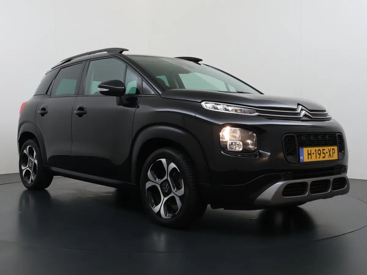 Shine 110pk | Automatische airco | Navigatie | Camera achter | Parkeersensoren | Cruise control | HiFi systeem | Apple Carplay en Android auto