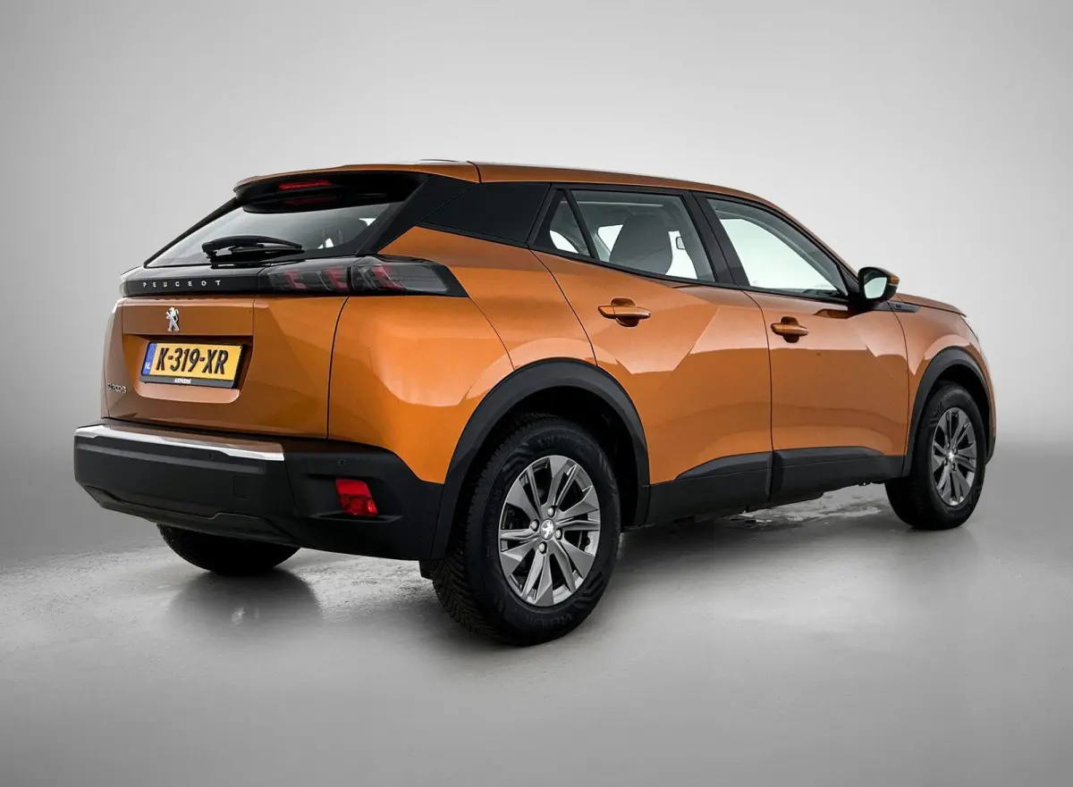 SUV EV Active 50 kWh 136pk | Accu 90% | Navigatie via Apple Carplay / Android Auto | Climate Control | Cruise Control | Parkeersensoren | Bluetooth | DAB+ radio | Keyless start | Automatisch
