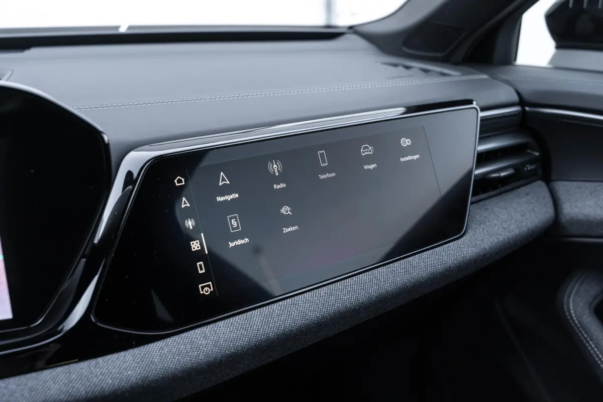 Avant 2.0 299pk quattro S edition | Trekhaak | Matrix LED | Bijrijdersscherm