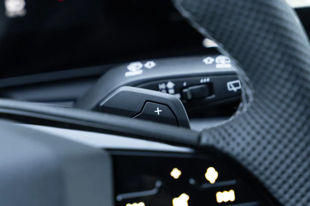 Avant 2.0 299pk quattro S edition | Trekhaak | Matrix LED | Bijrijdersscherm