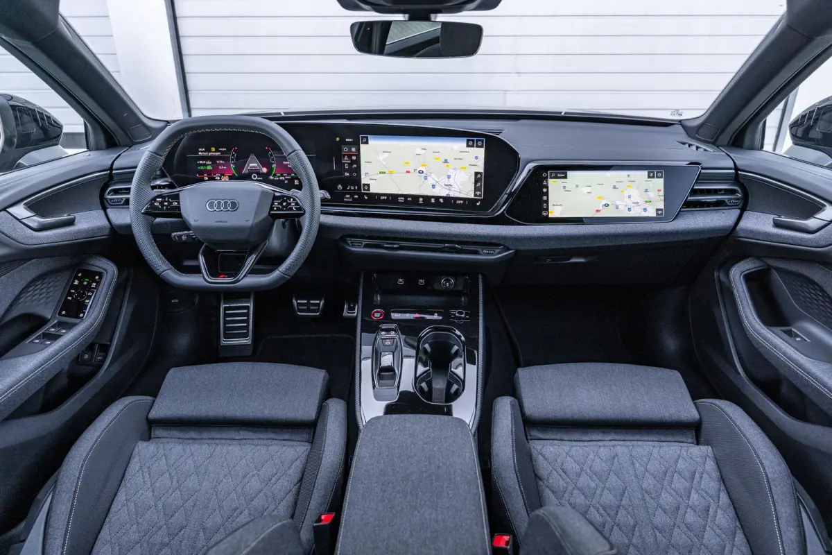 Avant 2.0 299pk quattro S edition | Trekhaak | Matrix LED | Bijrijdersscherm