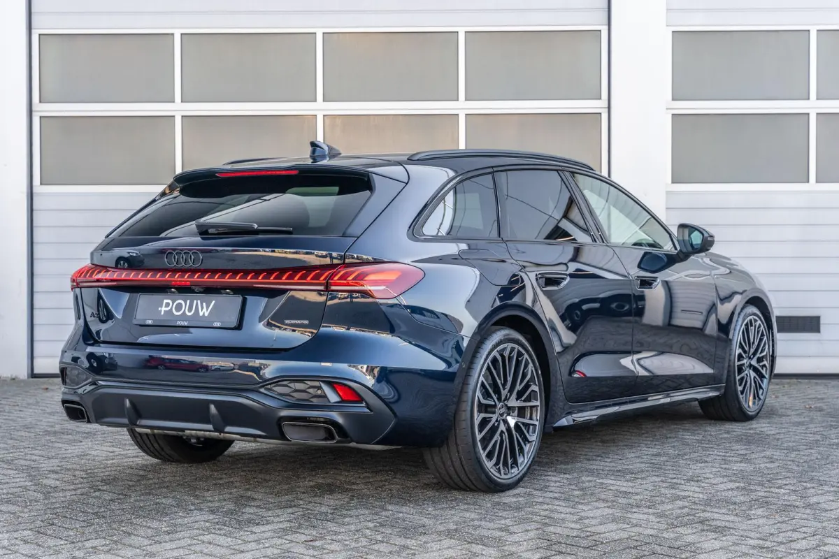 Avant 2.0 299pk quattro S edition | Trekhaak | Matrix LED | Bijrijdersscherm