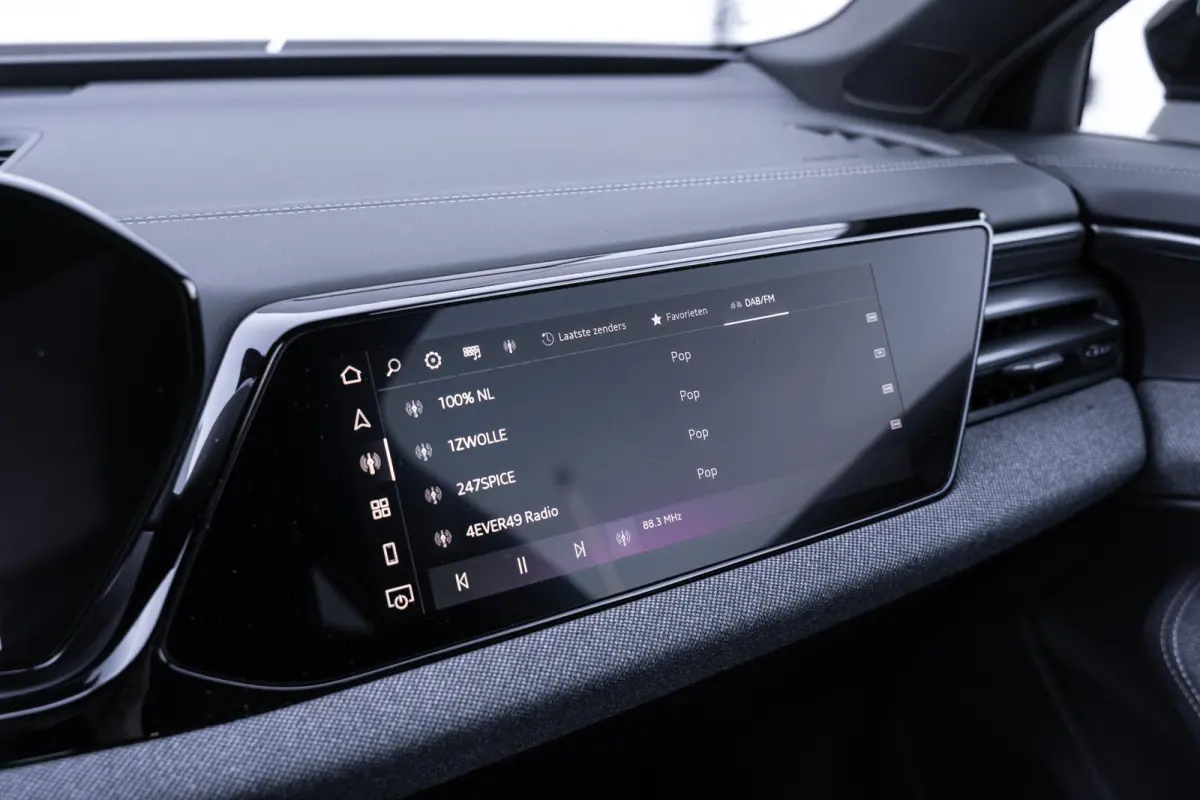 Avant 2.0 299pk quattro S edition | Trekhaak | Matrix LED | Bijrijdersscherm