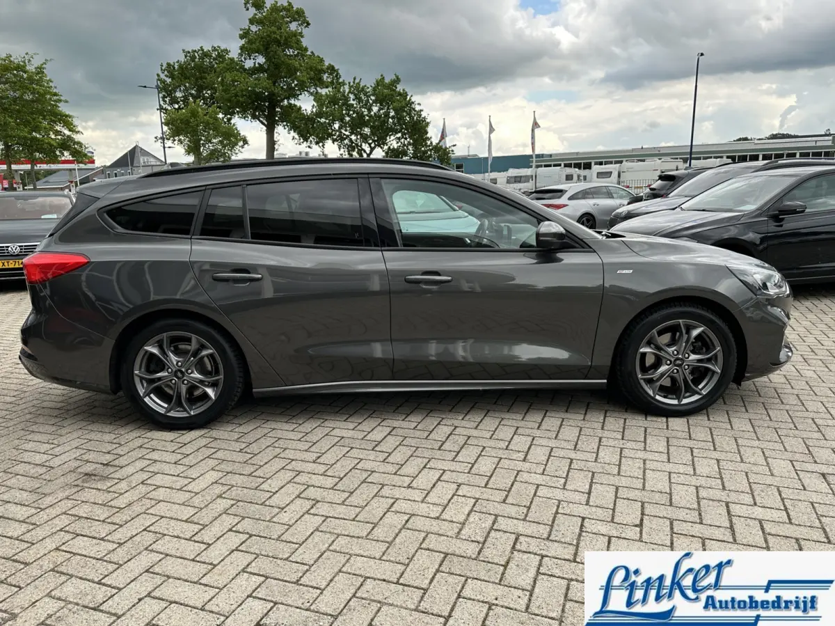 1.0 EcoBoost Hybrid ST Line Business - NL-AUTO LMV CAMERA