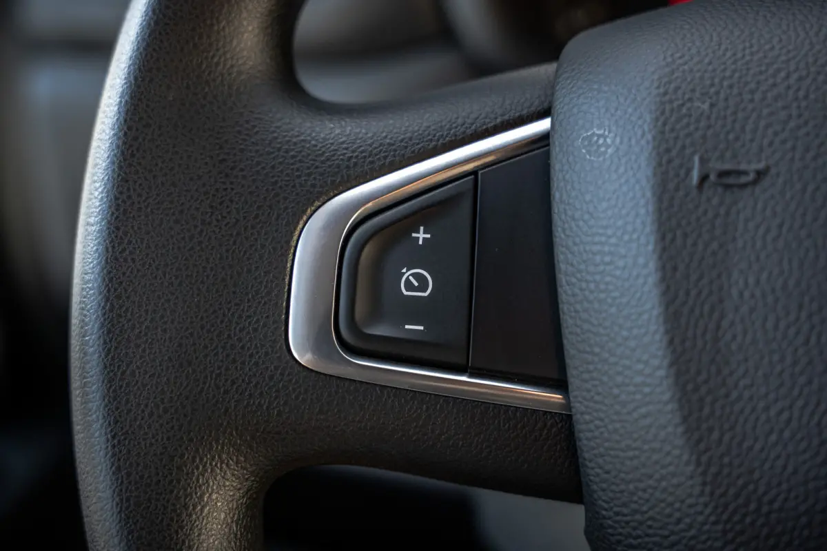 **2.3dCi | Bakwagen met Laadklep | LED | Carplay | Camera | Cruise**