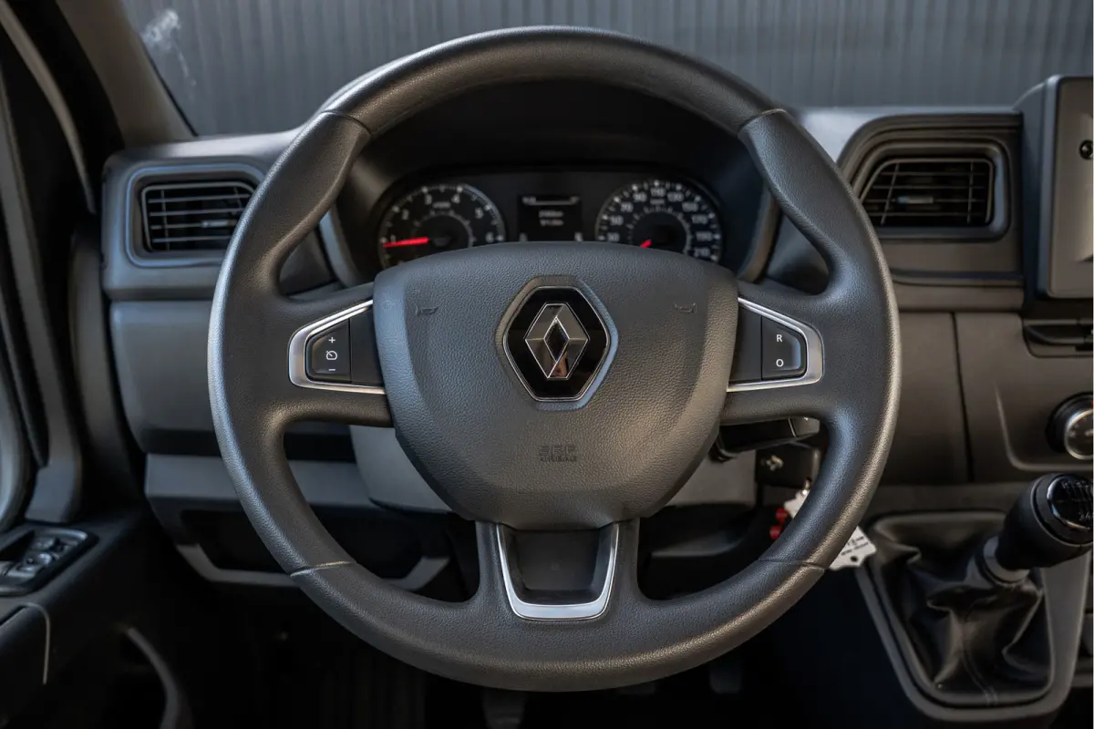 **2.3dCi | Bakwagen met Laadklep | LED | Carplay | Camera | Cruise**