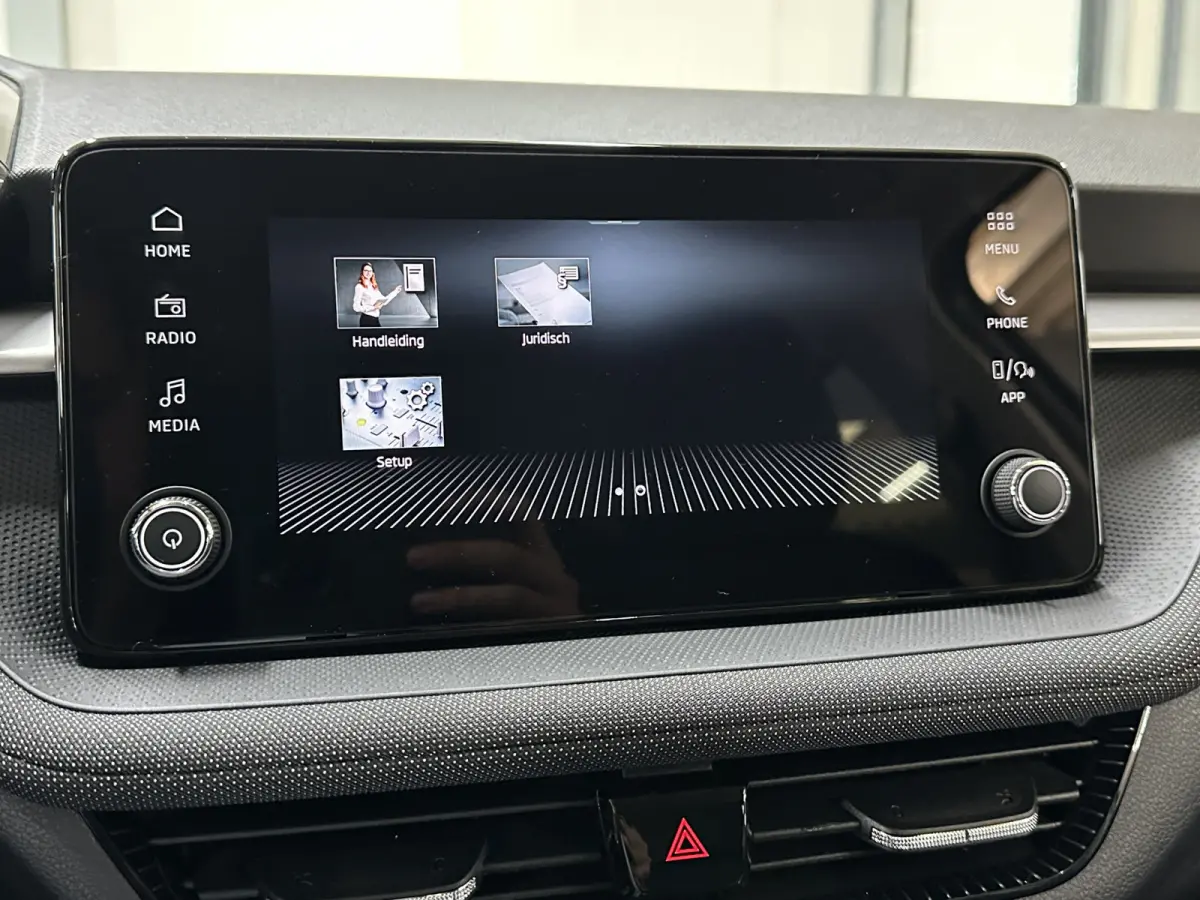 1.0 TSI 115 pk DSG Edition | Apple Carplay/Android Auto | Camera | Winter Pakket |