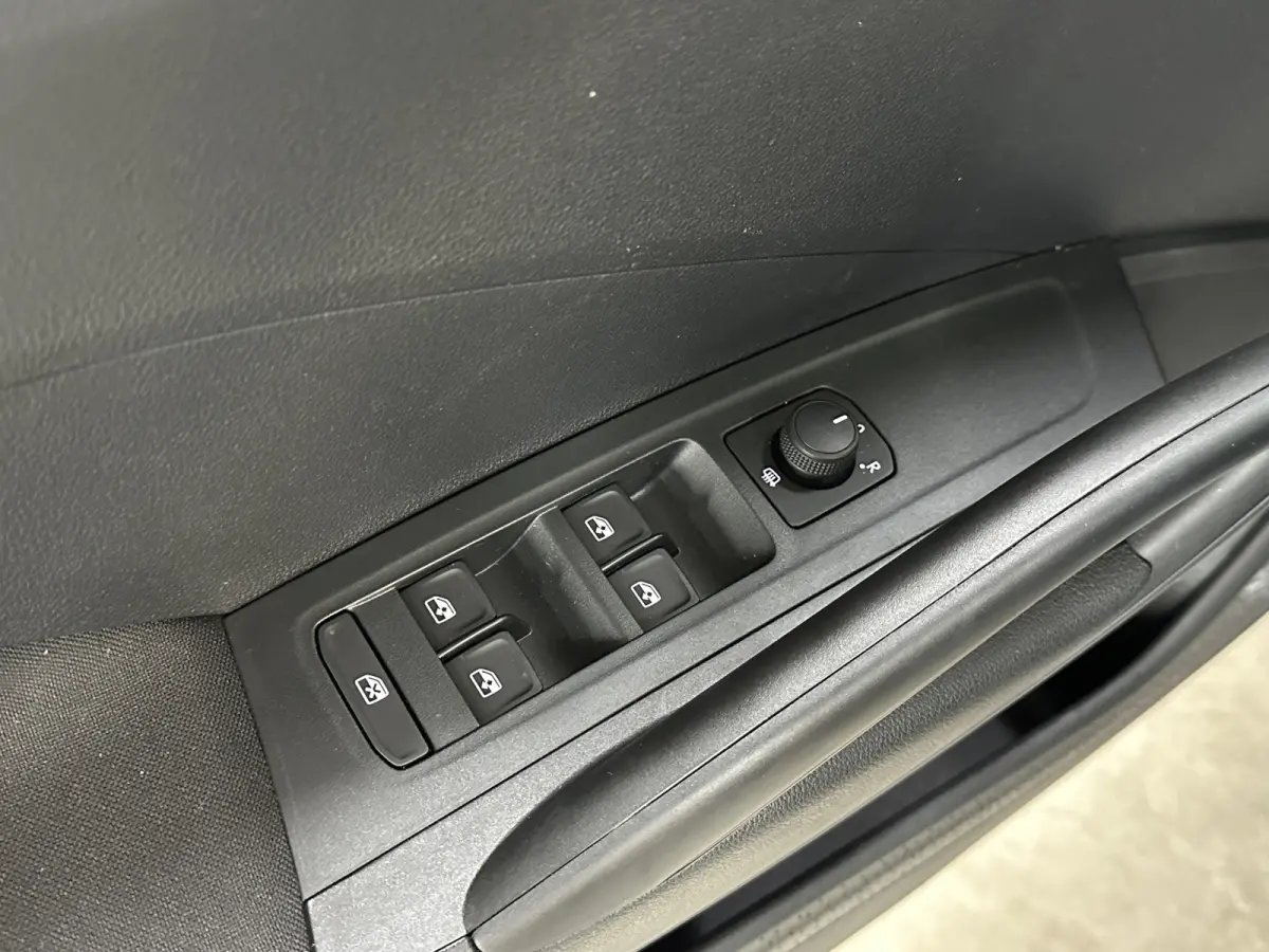 1.0 TSI 115 pk DSG Edition | Apple Carplay/Android Auto | Camera | Winter Pakket |