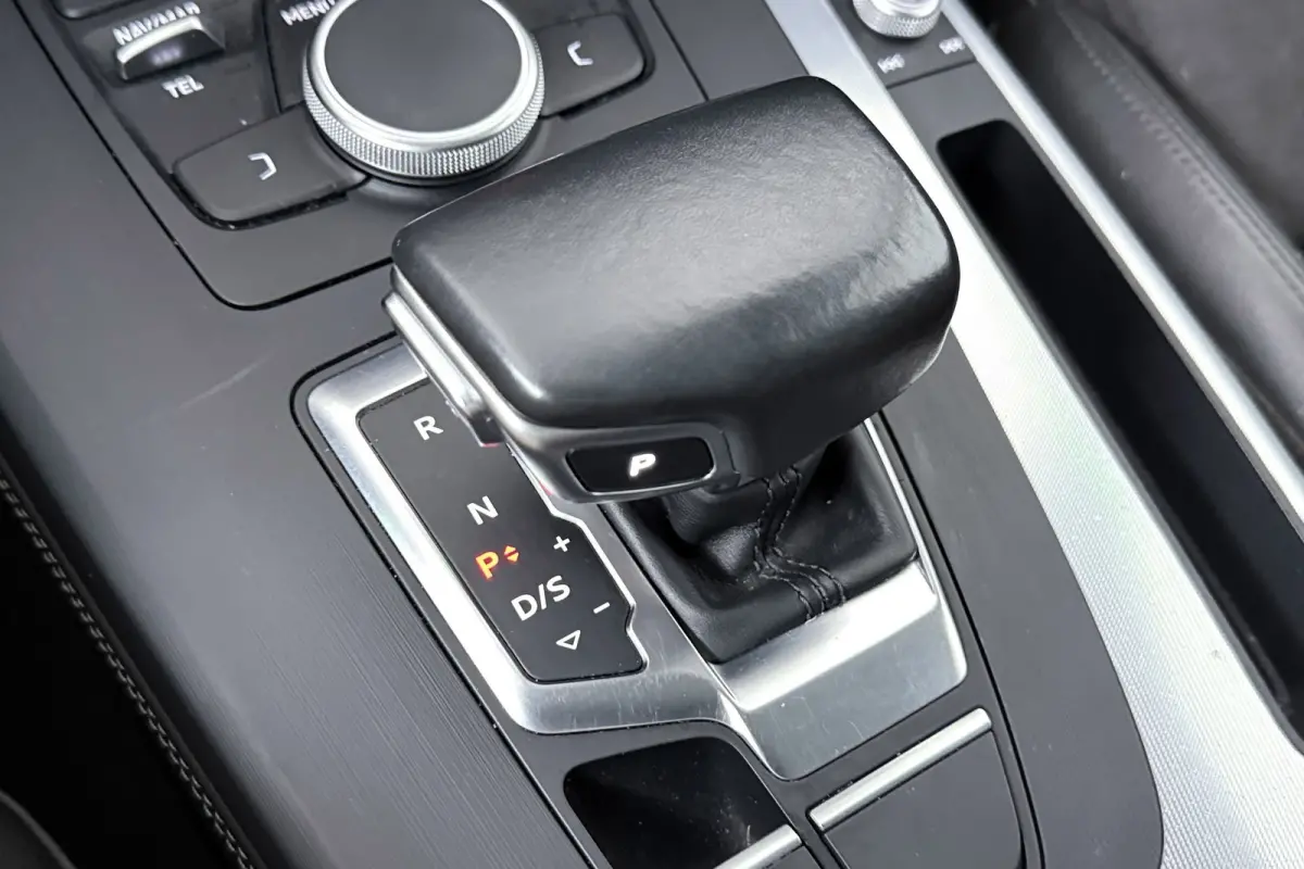 2.0 TFSI quattro Design Pro S-Line Plus (Goed OnderH, Navi, Camera, Climate Con, PDC V+A, Etc)