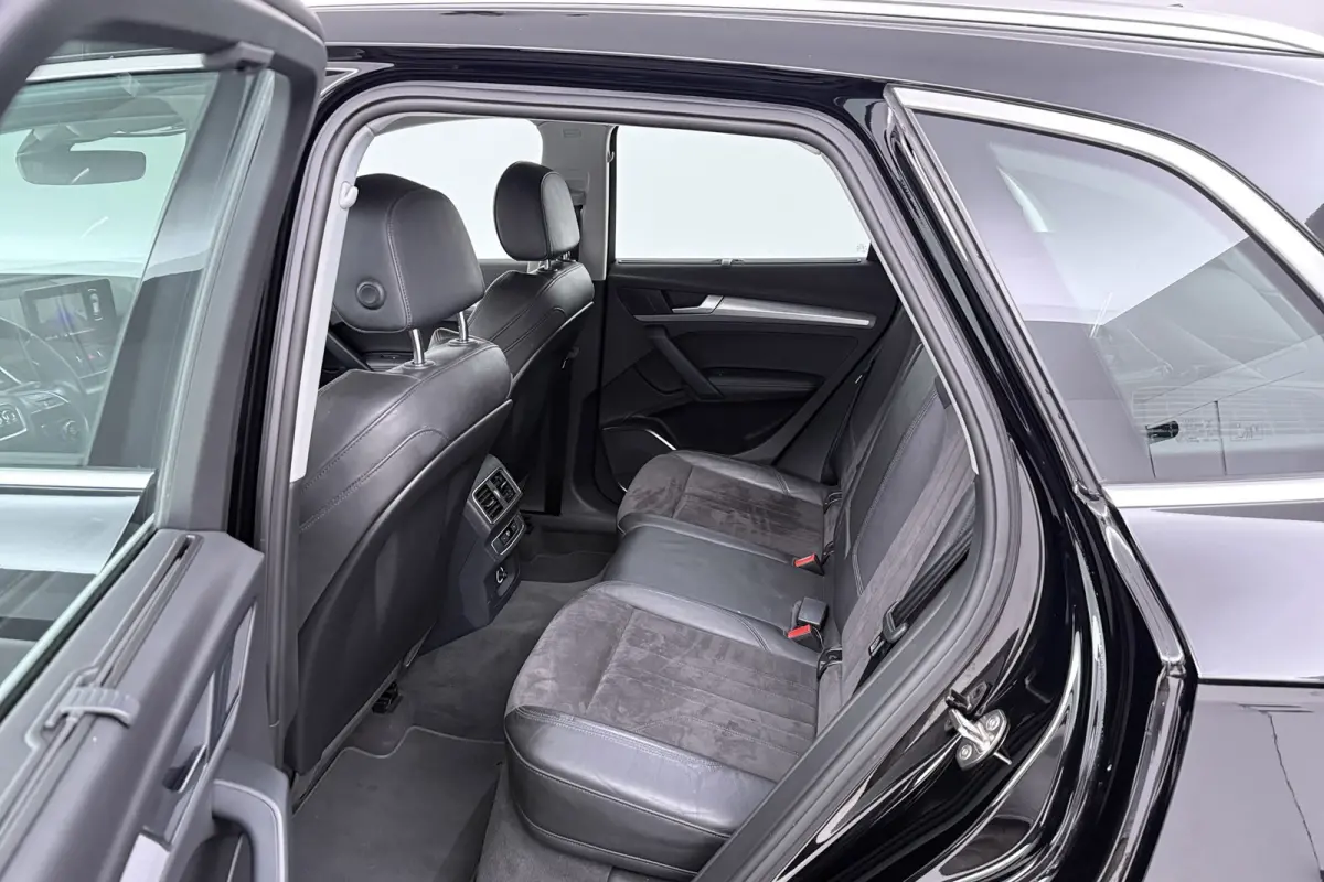 2.0 TFSI quattro Design Pro S-Line Plus (Goed OnderH, Navi, Camera, Climate Con, PDC V+A, Etc)