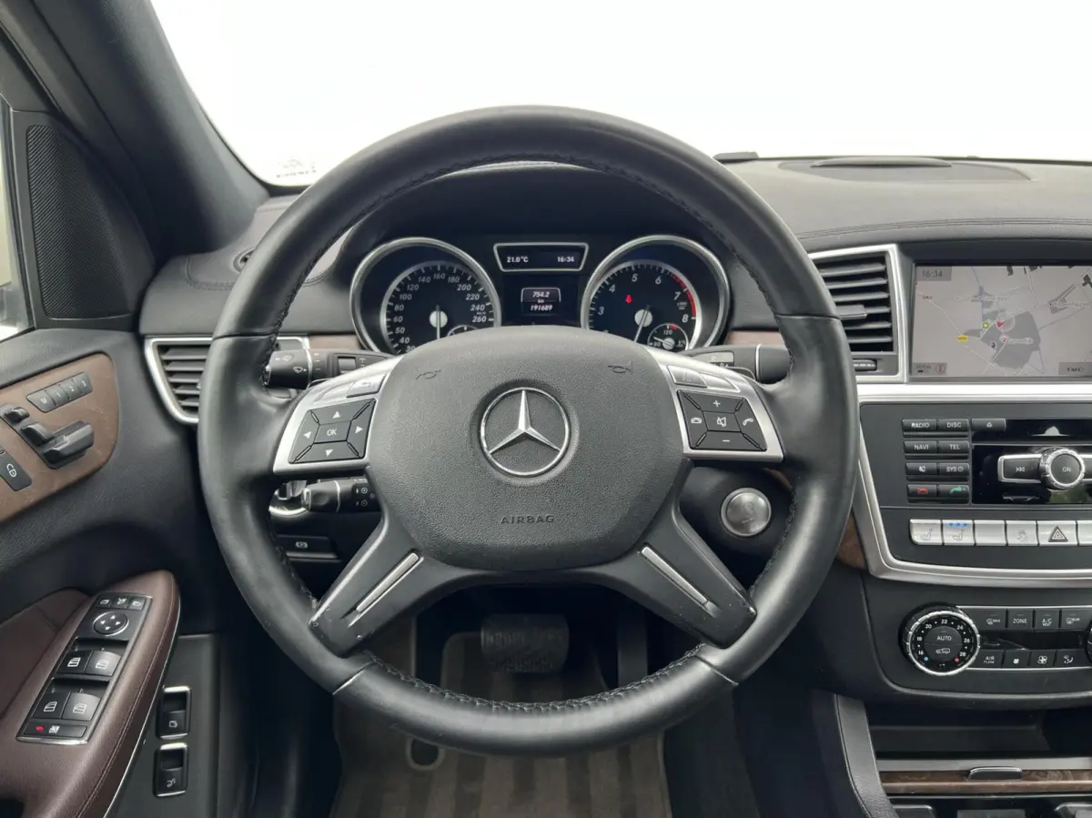 500 4-Matic Pano V8 Leer Xenon Luchtvering