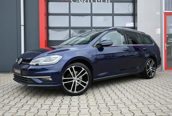 1.5 TSI Highline Business R-Line | Alcantara | Adaptive Cruise | Navi | Massage | Carplay / Android | Trekhaak | Led | Nieuwe Distrubitieriem | 18'' Bridgestone | PDC | Draadloos opladen