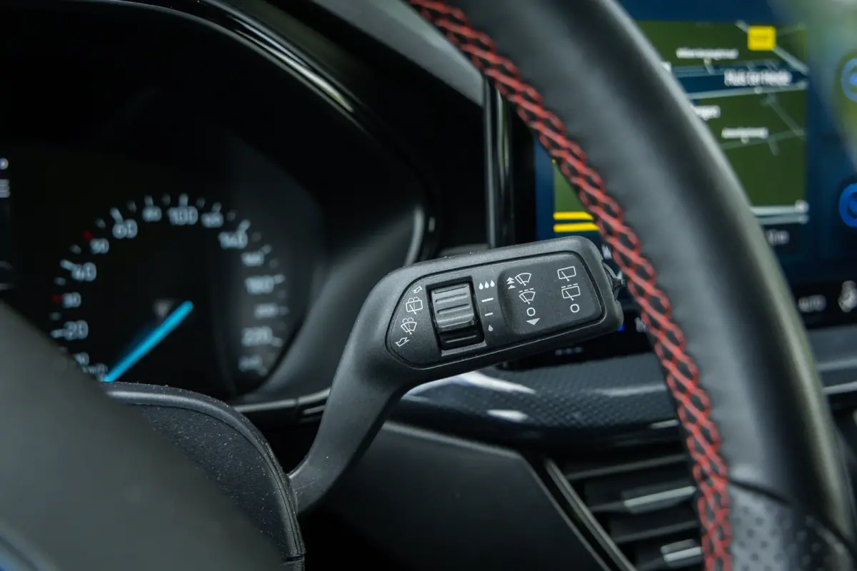 1.0 EcoBoost Hybrid ST Line | Automaat | Full LED | Winter-pack | Adaptieve cruise | Dodehoek detectie | Privacy-glass | Apple carplay / andriod auto | Parkeer camera