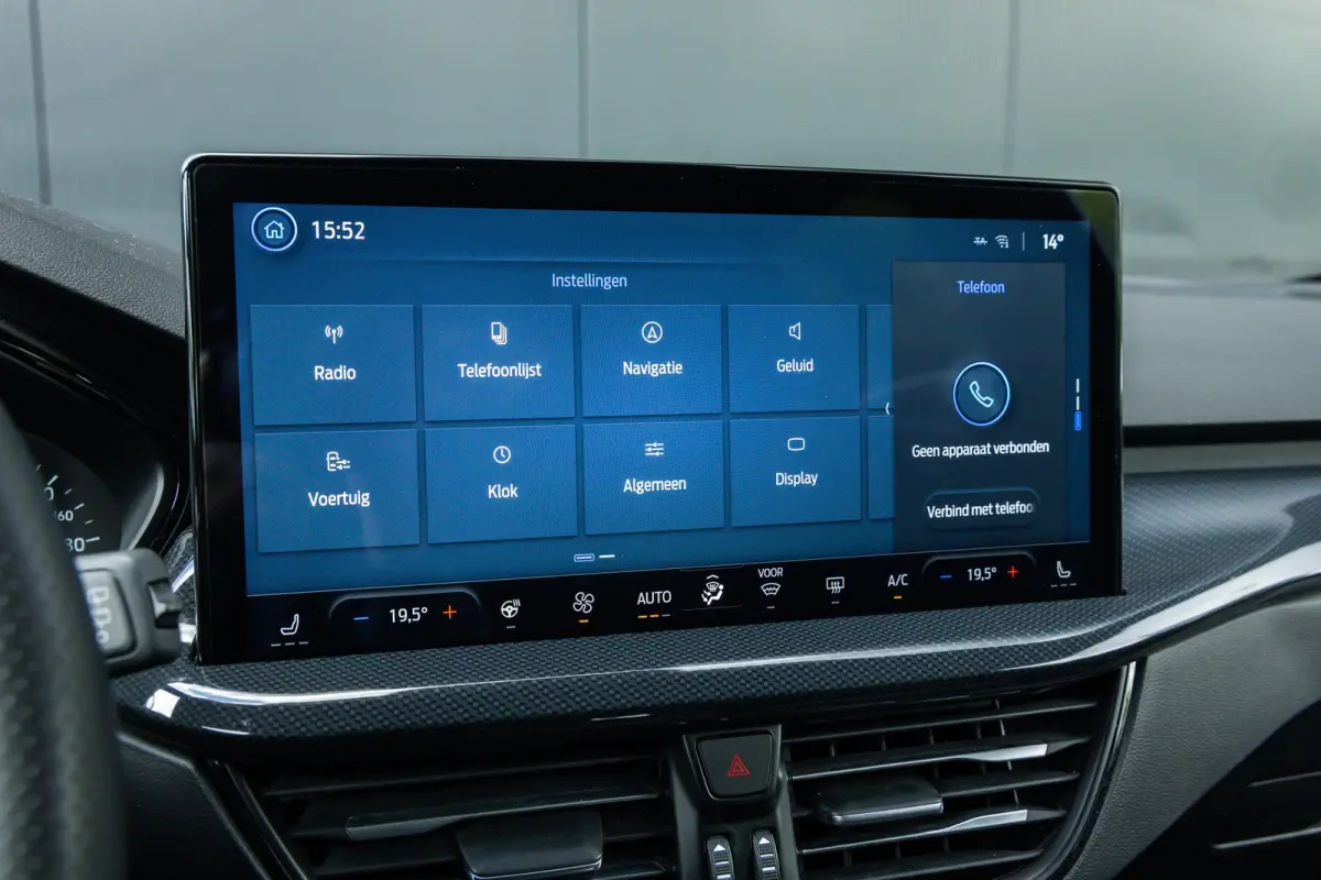 1.0 EcoBoost Hybrid ST Line | Automaat | Full LED | Winter-pack | Adaptieve cruise | Dodehoek detectie | Privacy-glass | Apple carplay / andriod auto | Parkeer camera