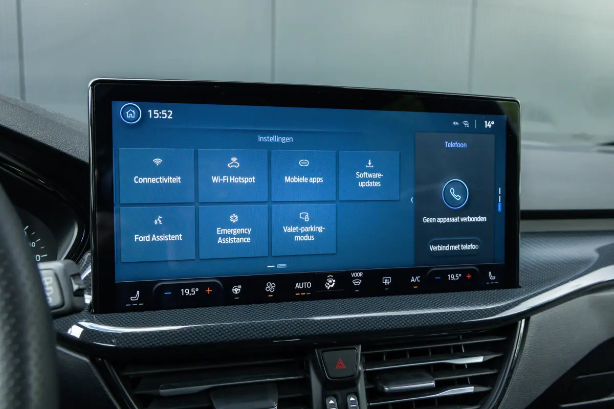 1.0 EcoBoost Hybrid ST Line | Automaat | Full LED | Winter-pack | Adaptieve cruise | Dodehoek detectie | Privacy-glass | Apple carplay / andriod auto | Parkeer camera