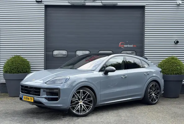 4.0 Turbo E-Hybrid Sport Chrono | 360* Camera | Achteras Besturing | Burmester | Bijrijders Display | Head-Up Display | CARBON |