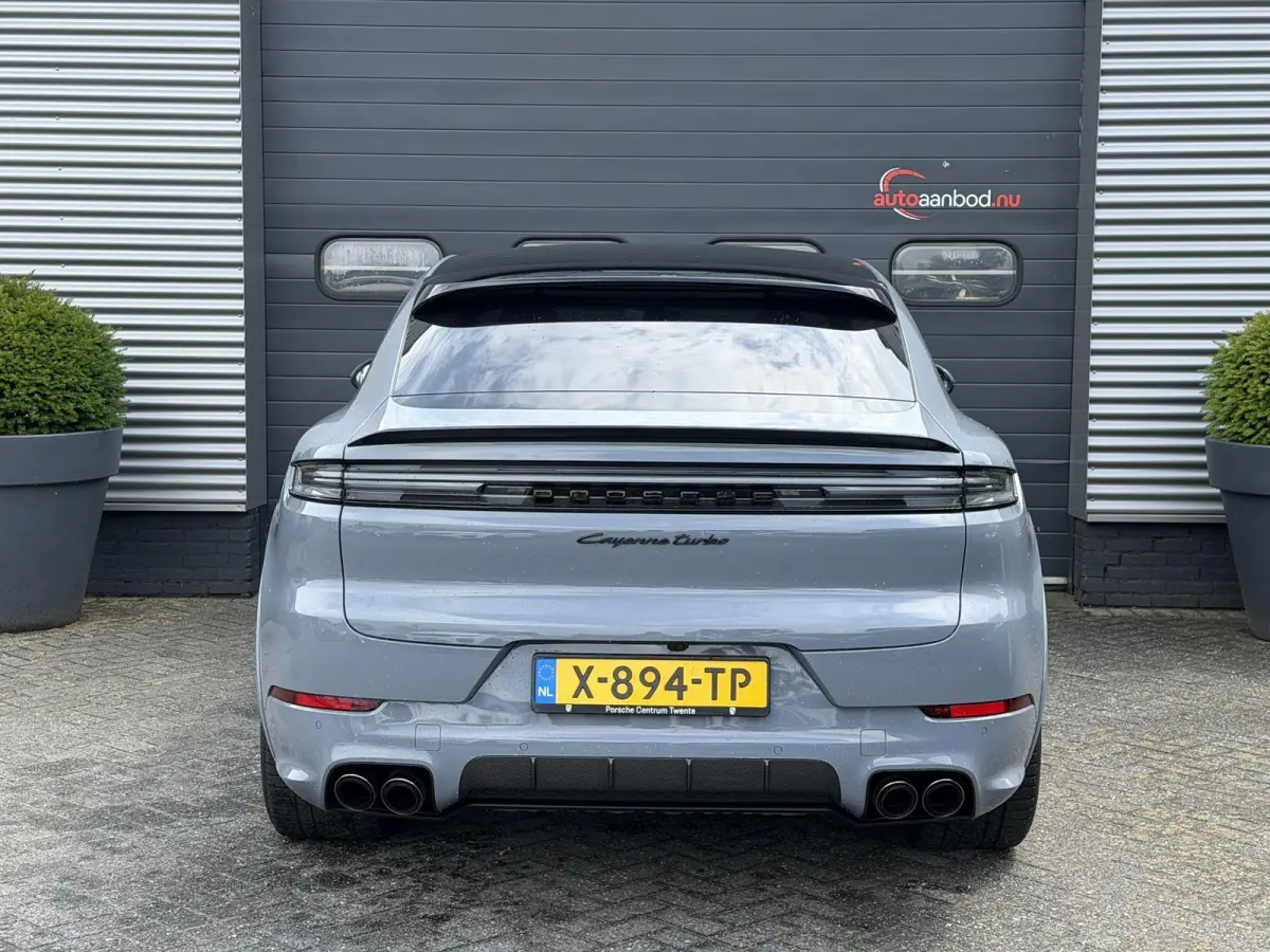 4.0 Turbo E-Hybrid Sport Chrono | 360* Camera | Achteras Besturing | Burmester | Bijrijders Display | Head-Up Display | CARBON |