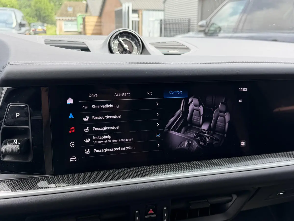 4.0 Turbo E-Hybrid Sport Chrono | 360* Camera | Achteras Besturing | Burmester | Bijrijders Display | Head-Up Display | CARBON |