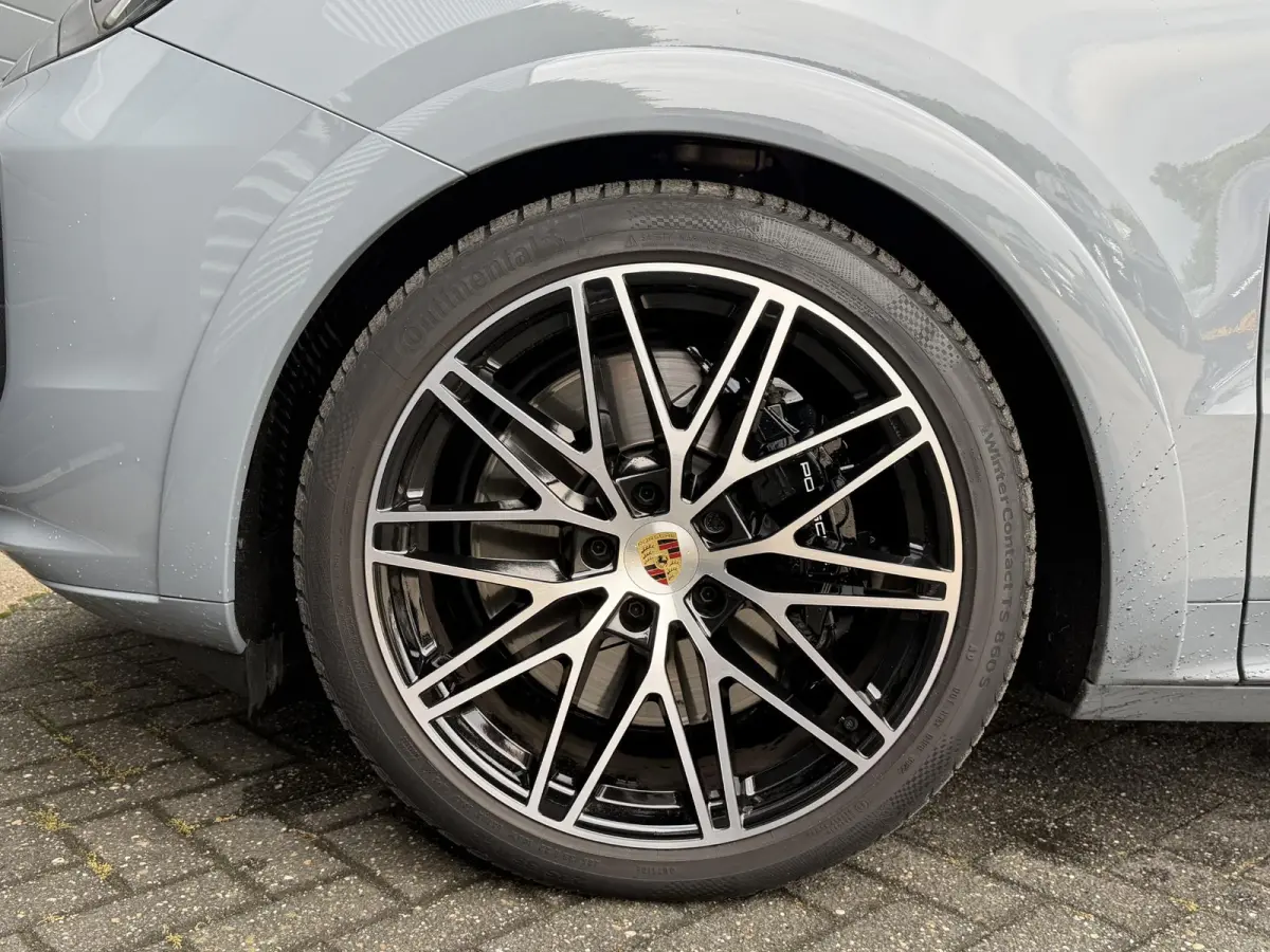 4.0 Turbo E-Hybrid Sport Chrono | 360* Camera | Achteras Besturing | Burmester | Bijrijders Display | Head-Up Display | CARBON |