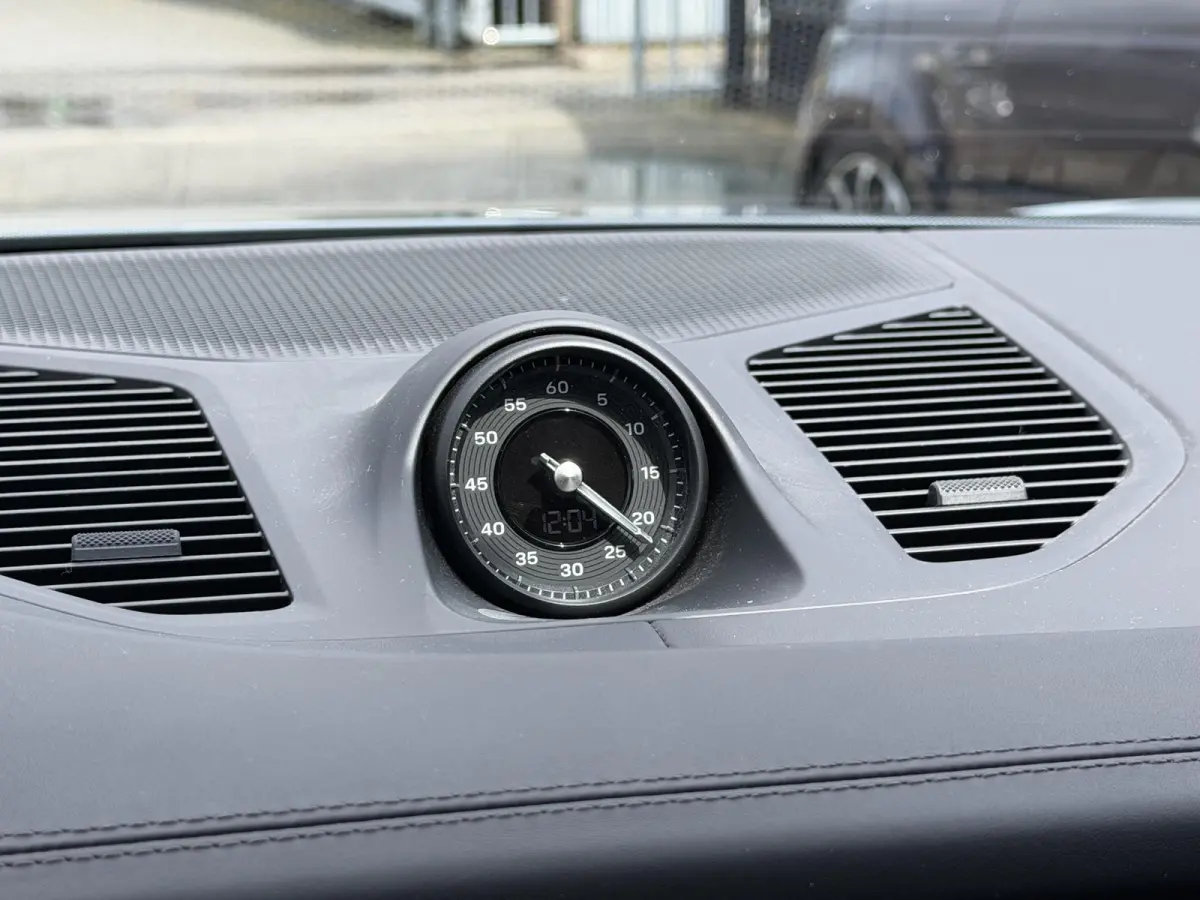 4.0 Turbo E-Hybrid Sport Chrono | 360* Camera | Achteras Besturing | Burmester | Bijrijders Display | Head-Up Display | CARBON |
