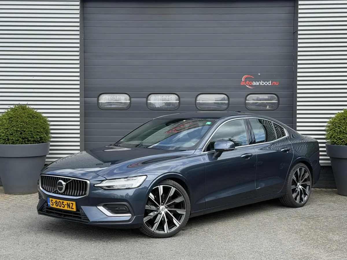 Volvo S60 2023 Benzine Automatisch leasen