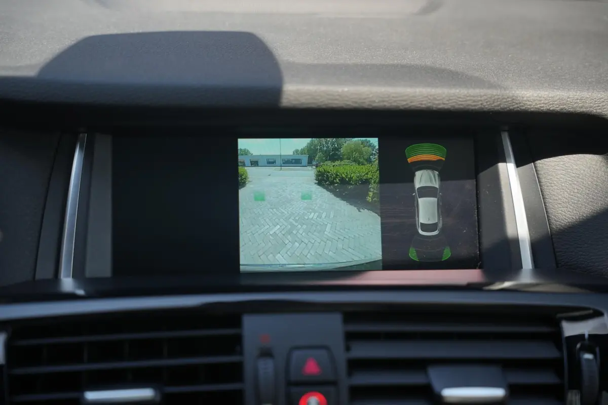 xDrive35i High Executive M Pakket Schuifdak Adaptive Cruise HeadUp Camera