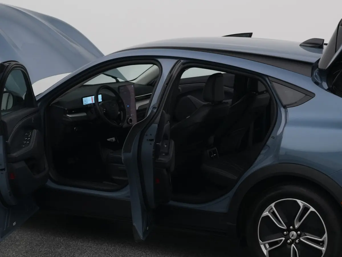 Standard RWD 75 kWh | 360° | ADAPTIVE | STOEL- EN STUURVERW.