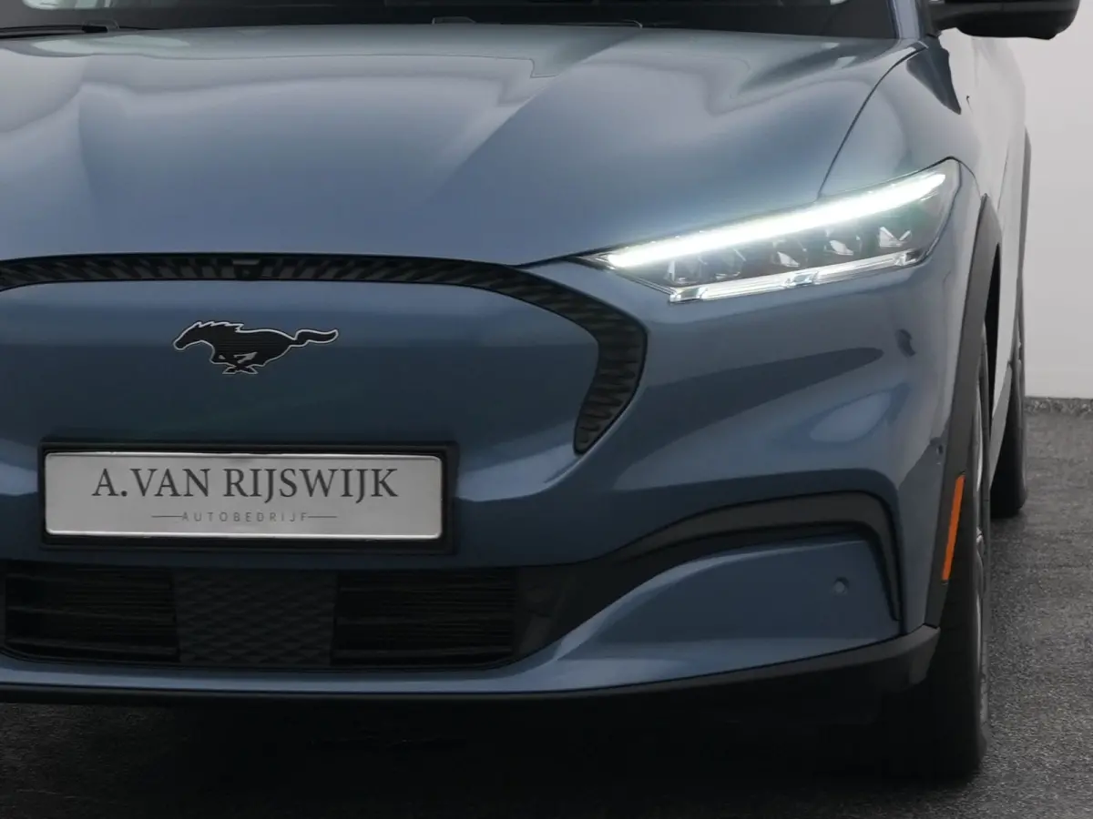 Standard RWD 75 kWh | 360° | ADAPTIVE | STOEL- EN STUURVERW.