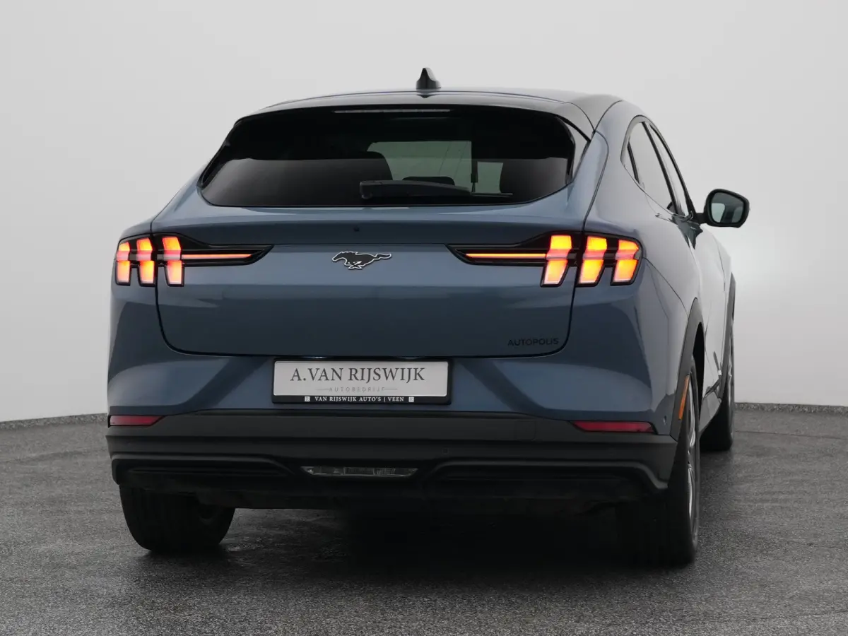 Standard RWD 75 kWh | 360° | ADAPTIVE | STOEL- EN STUURVERW.