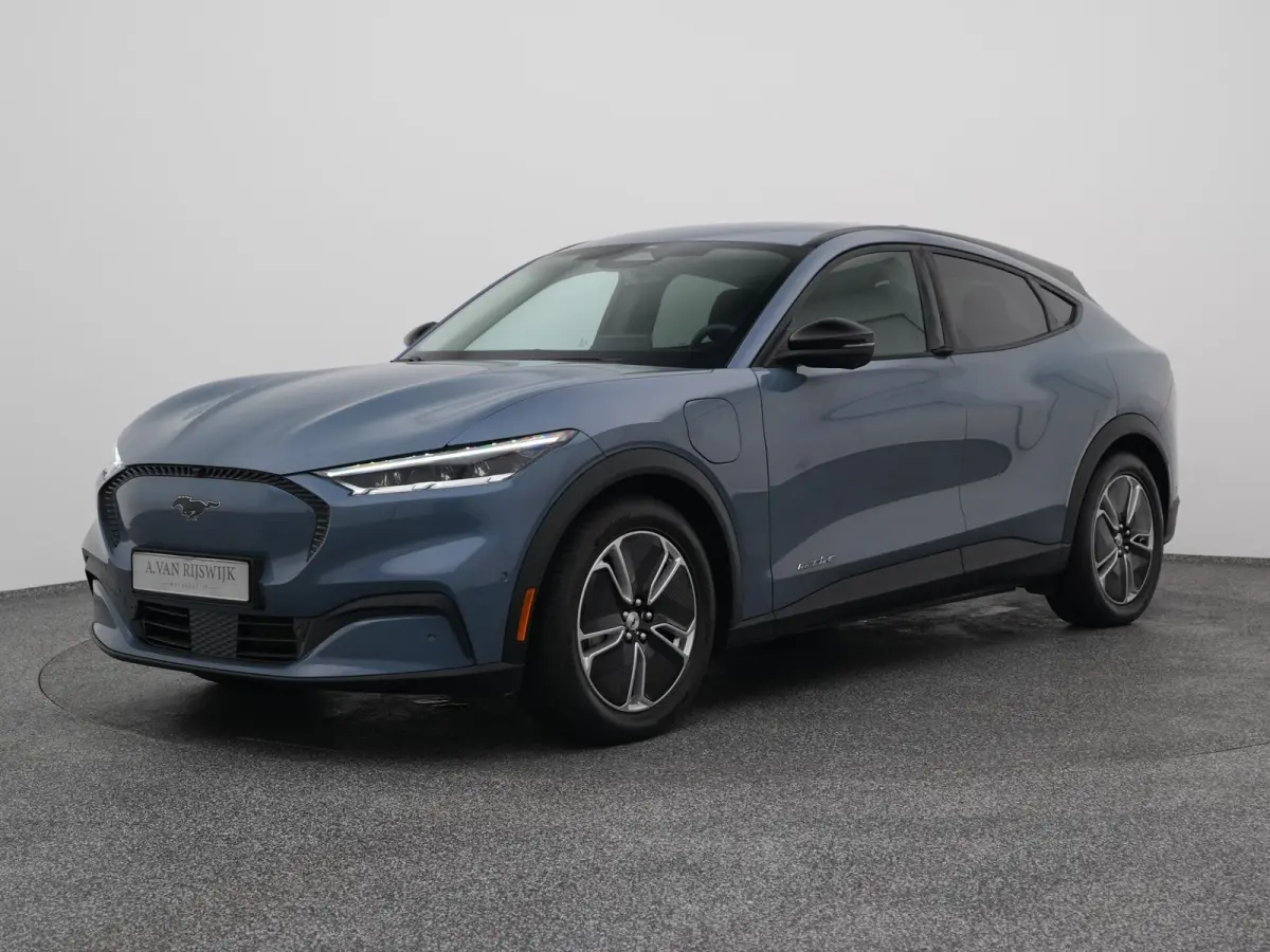 Standard RWD 75 kWh | 360° | ADAPTIVE | STOEL- EN STUURVERW.