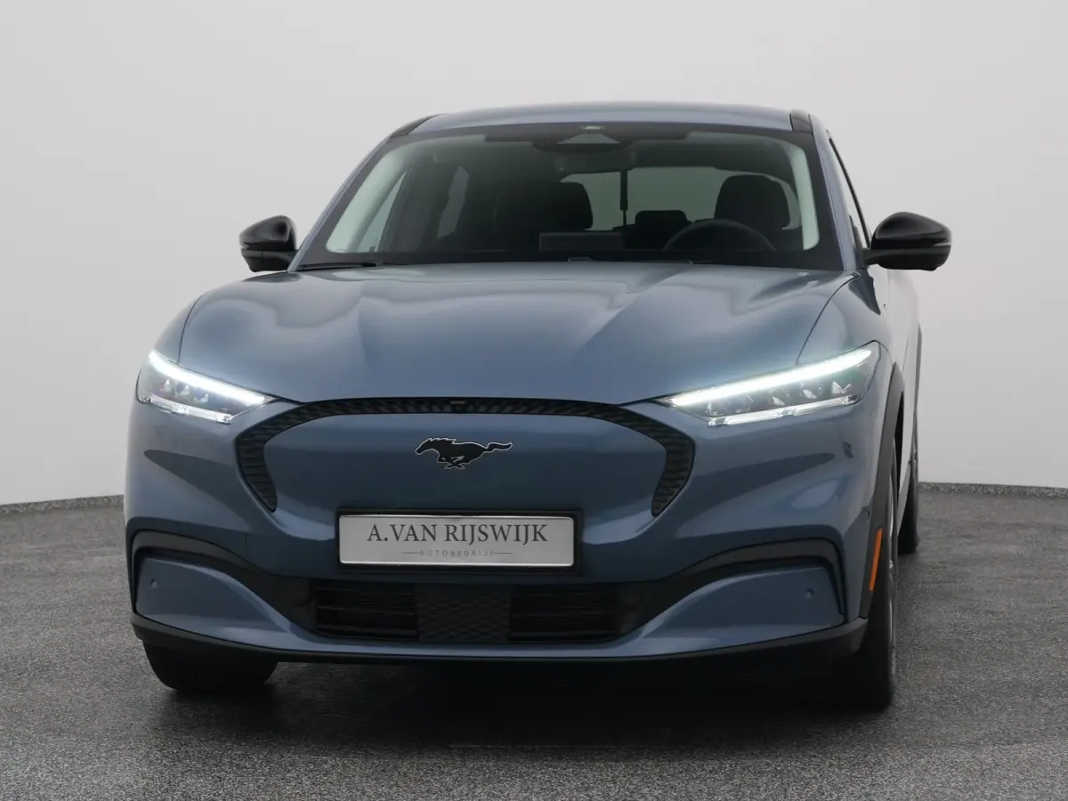 Standard RWD 75 kWh | 360° | ADAPTIVE | STOEL- EN STUURVERW.